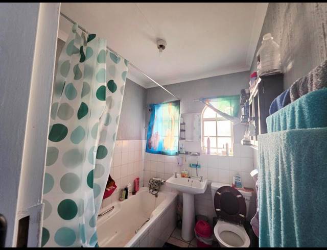 2 BEDROOM TOWNHOUSE FOR SALE IN NORKEM PARK